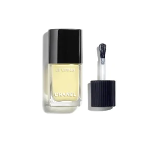 CHANEL Le Vernis Nail Colour - Fredrik & Louisa