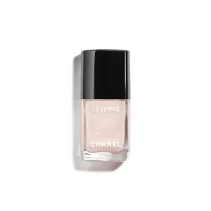 CHANEL Le Vernis Nail Colour - Fredrik & Louisa