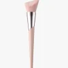 Cheek-Hugging Bronzer Brush 190