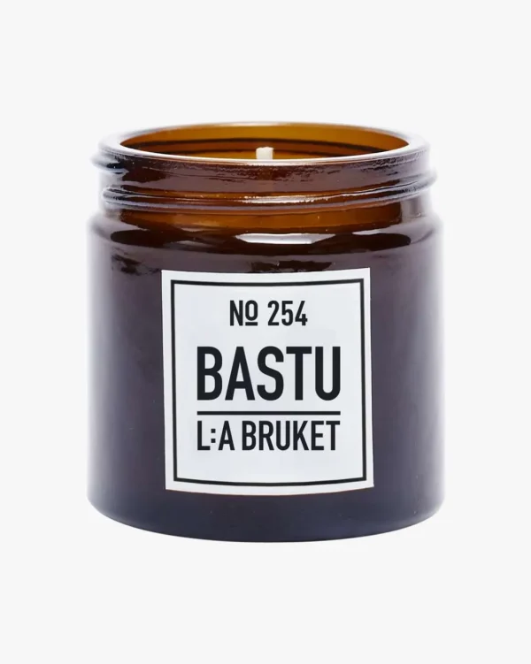 254 Scented Candle Bastu